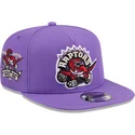 gorra-plana-violeta-snapback-9fifty-a-frame-hardwood-classics-de-toronto-raptors-nba-de-new-era