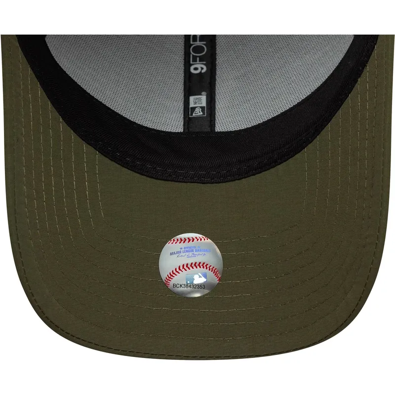 cap-islenkta-green-adjustable-strap-9forty-recycled-midi-los-angeles-dodgers-mlb-new-era cap-islenkta-green-adjustable-strap-9forty-recycled-midi-los-angeles-dodgers-mlb-new-era
