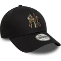cap-islenkta-black-adjustable-strap-9forty-camo-infill-new-york-yankees-mlb-new-era