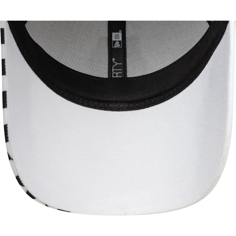cap-islenkta-white-snapback-9forty-checkerboard-racing-bulls-f1-team-formula-1-new-era