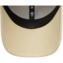 cap-islenkta-beige-adjustable-strap-9forty-new-era