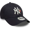 cap-islenkta-navy-blue-adjustable-strap-9forty-fruit-icon-new-york-yankees-mlb-new-era
