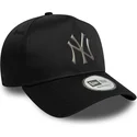 czarna-czapka-z-zakrzywionym-daszkiem-snapback-9forty-e-frame-metallic-new-york-yankees-mlb-new-era