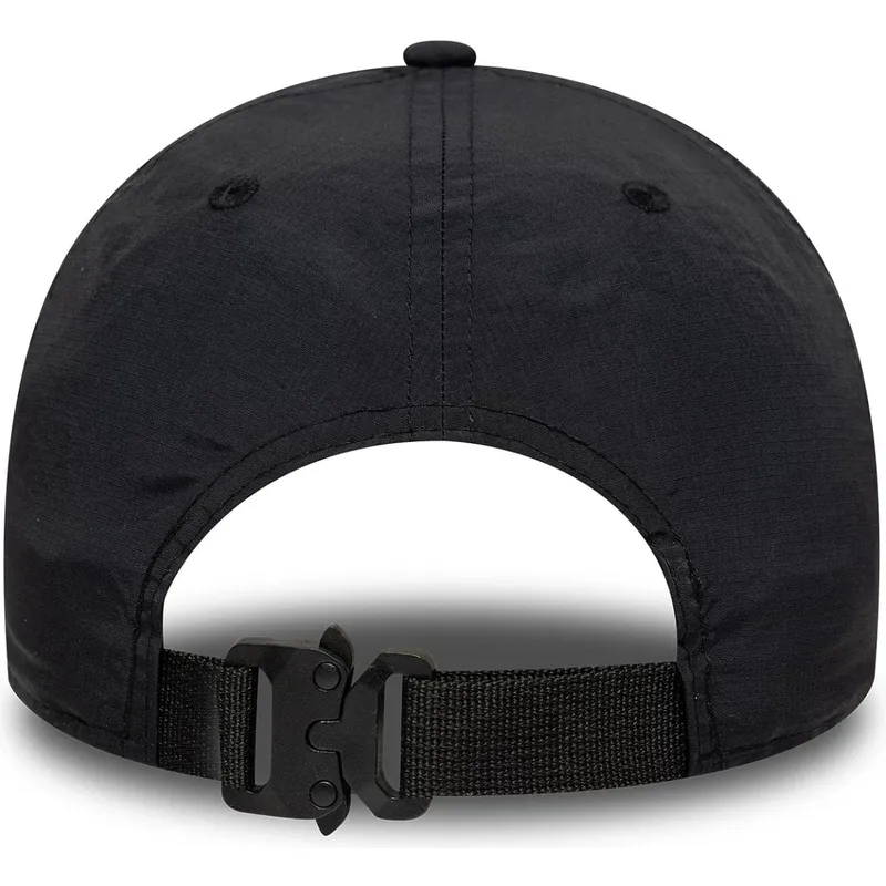cap-islenkta-black-adjustable-strap-9forty-m-crown-new-era