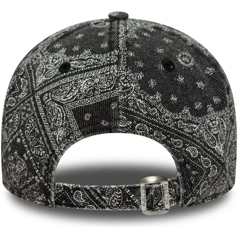 czarna-regulowana-czapka-z-zakrzywionym-daszkiem-9twenty-washed-paisley-new-york-yankees-mlb-new-era