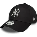 cap-islenkta-black-adjustable-strap-9forty-animal-infill-new-york-yankees-mlb-new-era
