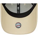 cap-islenkta-beige-adjustable-strap-9forty-metallic-new-york-yankees-mlb-new-era