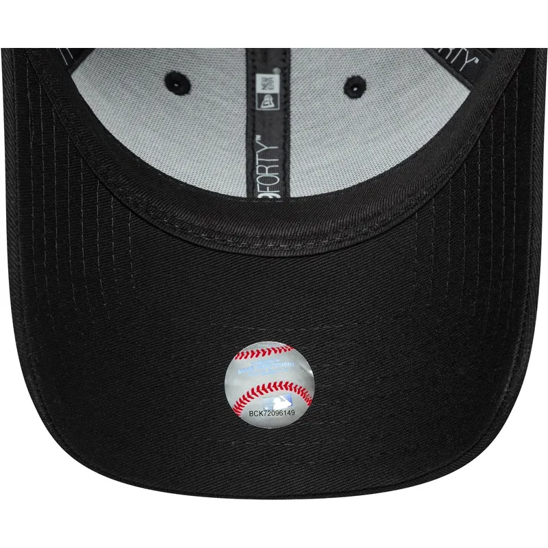cap-islenkta-black-adjustable-strap-9forty-sequin-wordmark-los-angeles-dodgers-mlb-new-era cap-islenkta-black-adjustable-strap-9forty-sequin-wordmark-los-angeles-dodgers-mlb-new-era