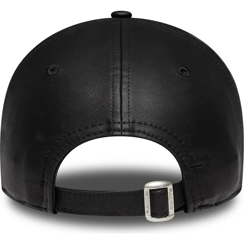 kepure-islenkta-juoda-reguliuojamas-9forty-pu-new-york-yankees-mlb-new-era