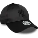 cap-islenkta-black-snapback-9forty-satin-new-york-yankees-mlb-new-era