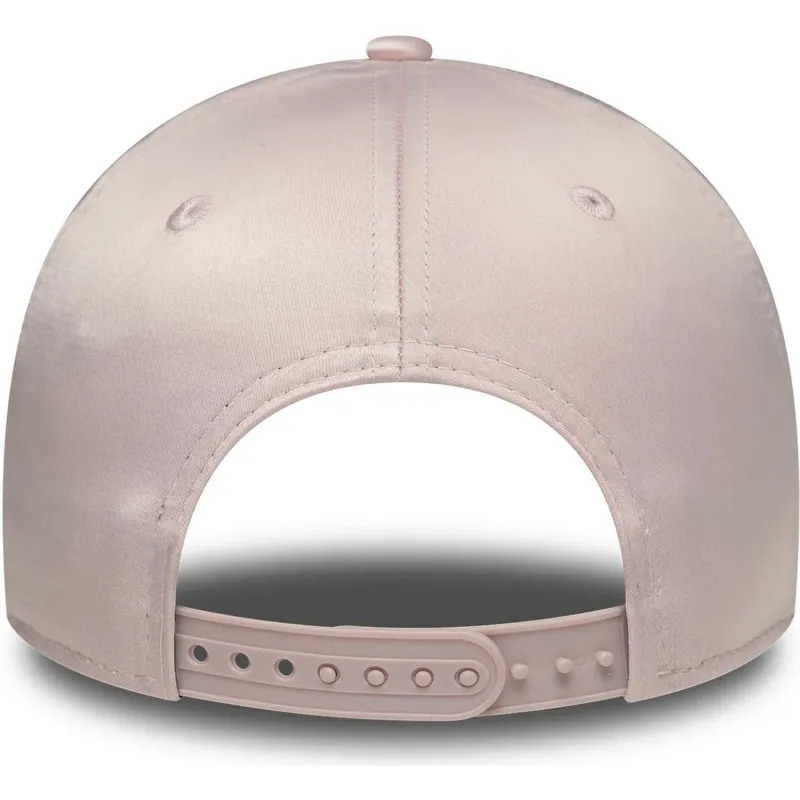 kepure-islenkta-rozine-reguliuojamas-9forty-satin-new-york-yankees-mlb-new-era