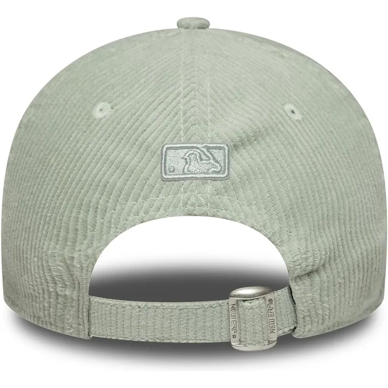 cap-islenkta-green-adjustable-strap-claro-9forty-m-crown-pastel-cord-new-york-yankees-mlb-new-era