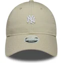 cap-islenkta-beige-adjustable-strap-9twenty-washed-mini-new-york-yankees-mlb-new-era