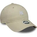 czapka-z-zakrzywionym-daszkiem-bezowa-regulowana-damska-9twenty-washed-mini-new-york-yankees-mlb-new-era