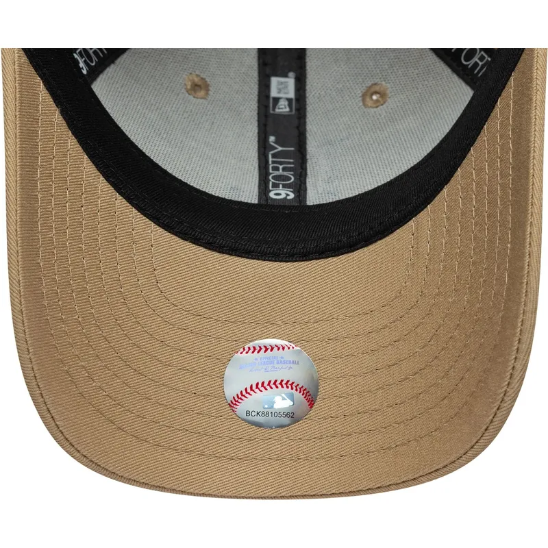 kepure-islenkta-ruda-reguliuojamas-vaikams-9forty-animal-infill-los-angeles-dodgers-mlb-new-era