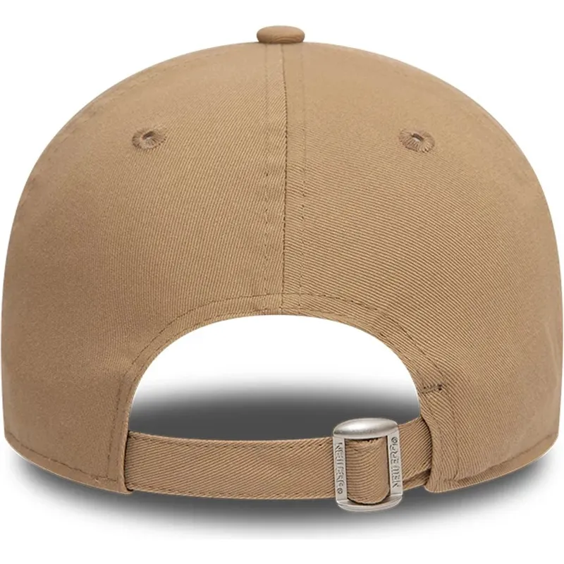 kepure-islenkta-ruda-reguliuojama-juostele-claro-9twenty-league-essential-new-york-yankees-mlb-new-era
