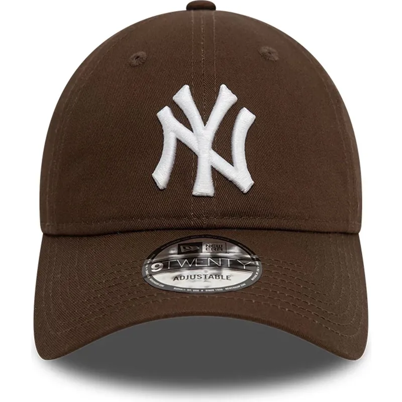 brazowa-regulowana-czapka-z-zakrzywionym-daszkiem-9twenty-league-essential-new-york-yankees-mlb-new-era