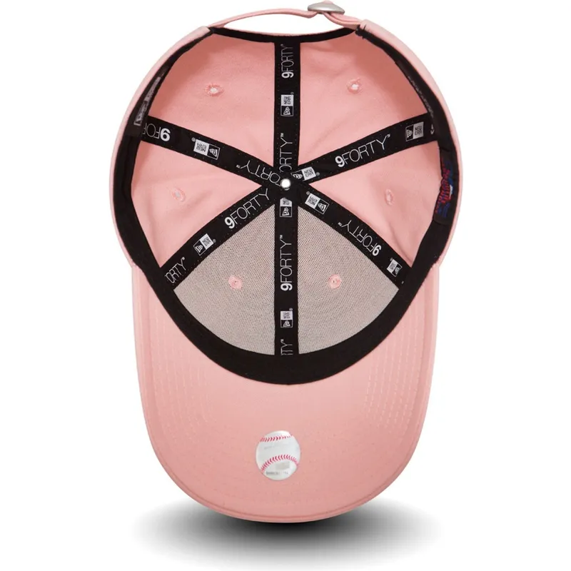 rozowa-regulowana-czapka-z-zakrzywionym-daszkiem-9forty-league-essential-new-york-yankees-mlb-new-era