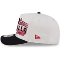 czapka-z-daszkiem-bezowo-czarna-snapback-9fifty-a-frame-classic-chicago-bulls-nba-new-era
