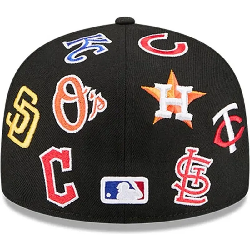 kepure-plokscia-juoda-priglundantis-59fifty-all-over-mlb-new-era