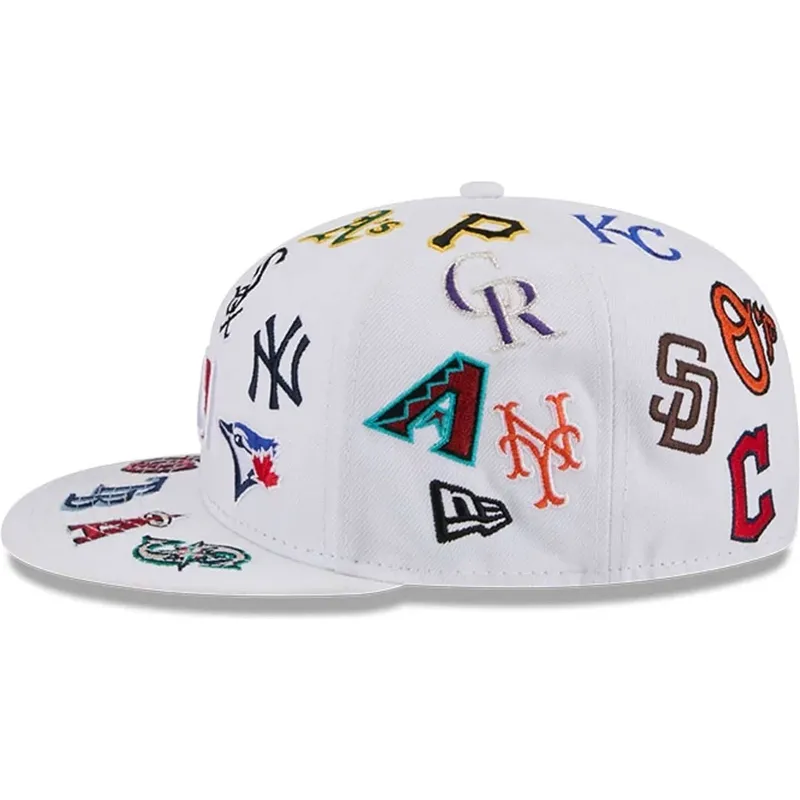 kepure-plokscia-balta-priglundanti-59fifty-all-over-mlb-new-era