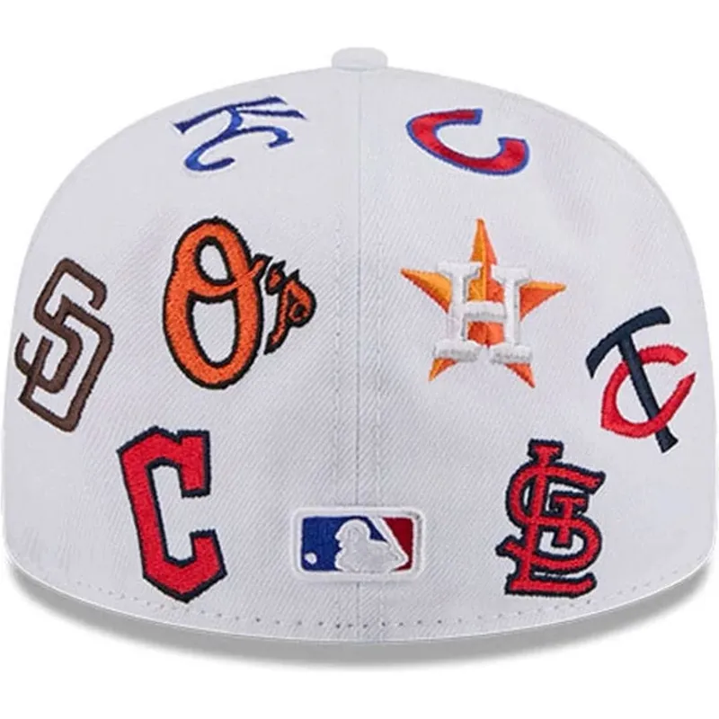 kepure-plokscia-balta-priglundanti-59fifty-all-over-mlb-new-era