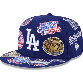 Gorra plana azul ajustada 59FIFTY All Over Logos de Los...