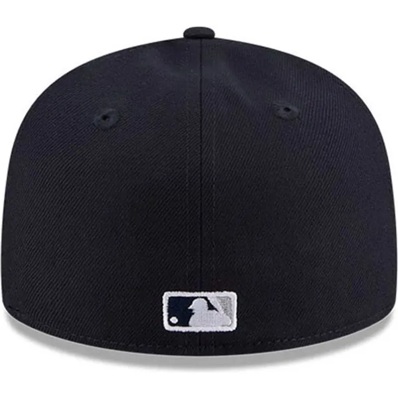 kepure-plokscia-tamsiai-melyna-priglundantis-59fifty-hidden-hit-new-york-yankees-mlb-new-era