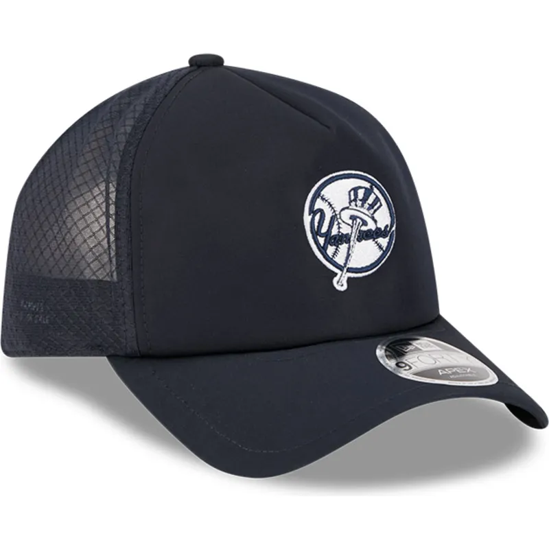 cap-islenkta-navy-blue-snapback-9forty-apex-batting-practice-alt-new-york-yankees-mlb-new-era