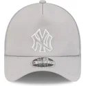 cap-islenkta-gray-snapback-9forty-apex-batting-practice-new-york-yankees-mlb-new-era