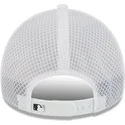 cap-islenkta-white-snapback-9forty-apex-batting-practice-new-york-yankees-mlb-new-era