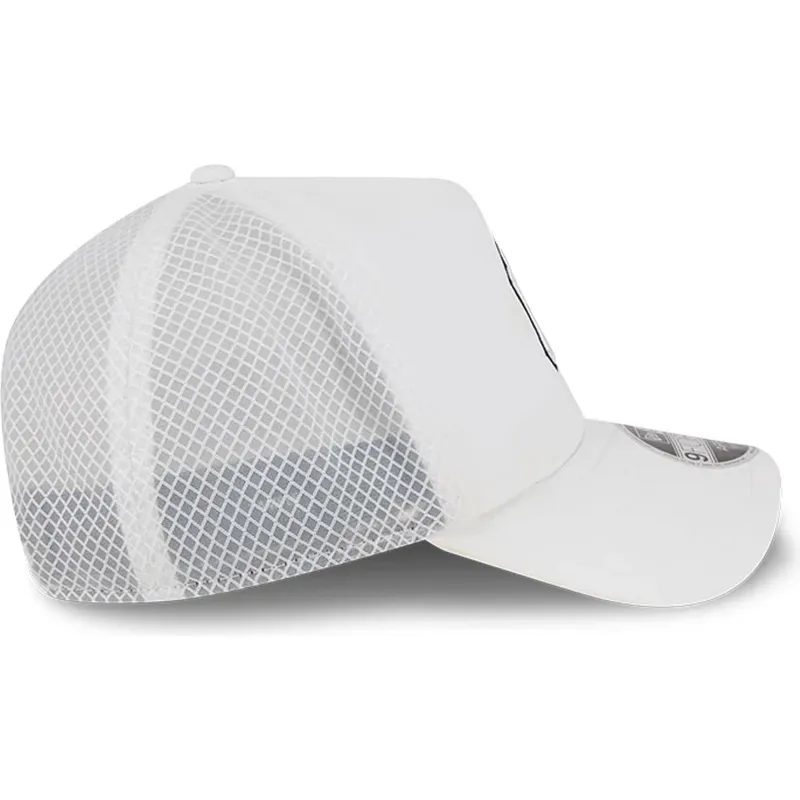 kepure-islenkta-vilkikas-balta-snapback-9forty-apex-batting-practice-new-york-yankees-mlb-new-era