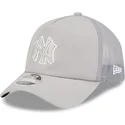 gorra-trucker-gris-con-logo-gris-9forty-apex-batting-practice-de-new-york-yankees-mlb-de-new-era