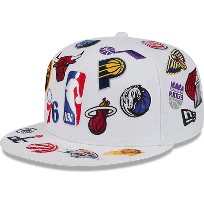 cap-plokscia-white-ajustada-59fifty-all-over-nba-new-era
