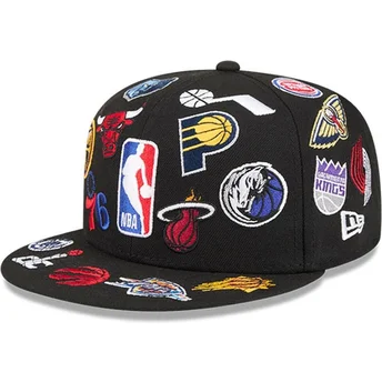 Cap plokščia black ajustada 59FIFTY All Over NBA New Era