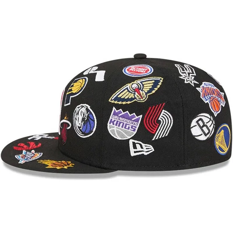 cap-plokscia-black-ajustada-59fifty-all-over-nba-new-era
