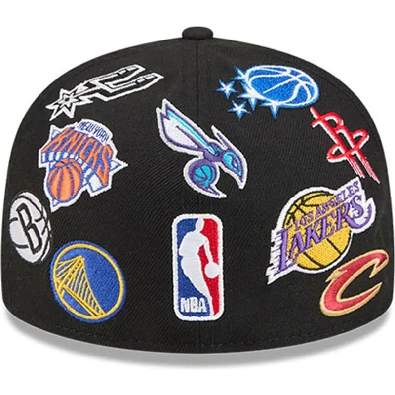 kepure-plokscia-juoda-priglundanti-59fifty-all-over-nba-new-era kepure-plokscia-juoda-priglundanti-59fifty-all-over-nba-new-era