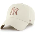 kepure-islenkta-smelio-reguliuojamas-clean-up-ballpark-mojave-new-york-yankees-mlb-47-brand