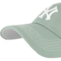 cap-islenkta-green-adjustable-strap-clean-up-contrast-stitch-new-york-yankees-mlb-47-brand