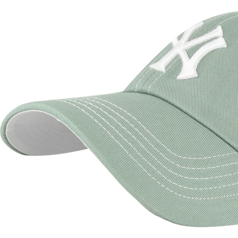 cap-islenkta-green-adjustable-strap-clean-up-contrast-stitch-new-york-yankees-mlb-47-brand
