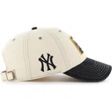 czapka-z-zakrzywionym-daszkiem-bezowo-czarna-regulowana-clean-up-keepsake-new-york-yankees-mlb-od-47-brand