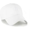 kepure-islenkta-balta-reguliuojamas-clean-up-contemporary-two-tone-new-york-yankees-mlb-47-brand