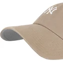 kepure-islenkta-ruda-reguliuojamas-clean-up-base-runner-new-york-yankees-mlb-47-brand