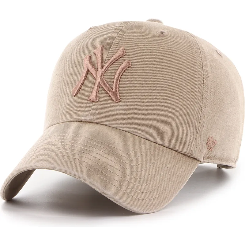 kepure-islenkta-ruda-reguliuojamas-clean-up-no-loop-label-new-york-yankees-mlb-47-brand
