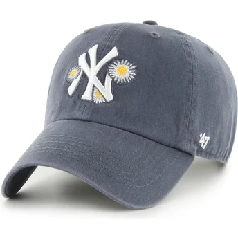 Granatowa zakrzywiona czapka regulowana Clean Up Icon Alt Vintage New York Yankees MLB od 47 Brand