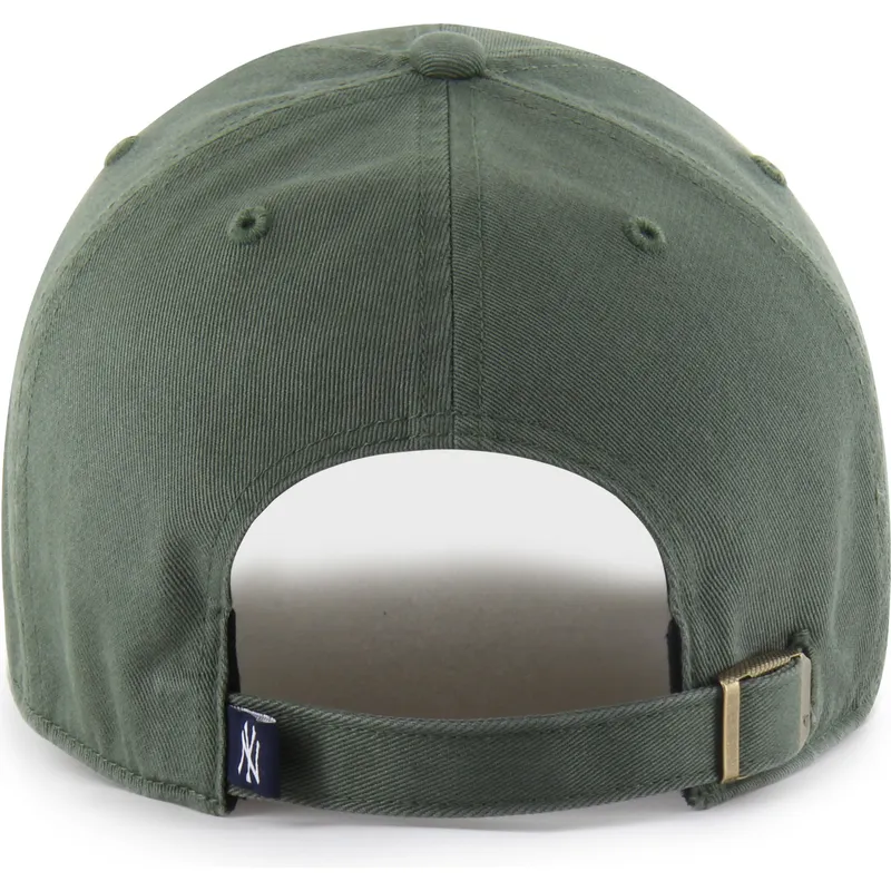 gorra-curva-verde-ajustable-clean-up-icon-alt-strawberry-de-new-york-yankees-mlb-de-47-brand