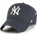 kepure-islenkta-tamsiai-melyna-reguliuojamas-clean-up-badges-vintage-new-york-yankees-mlb-47-brand