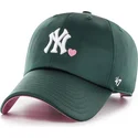 47-brand-curved-brim-clean-up-with-love-new-york-yankees-mlb-green-adjustable-cap