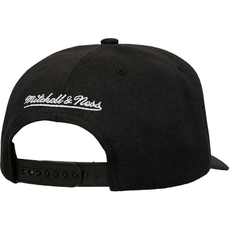 kepure-islenkta-juoda-snapback-tilted-pro-vancouver-grizzlies-nba-mitchell-ness kepure-islenkta-juoda-snapback-tilted-pro-vancouver-grizzlies-nba-mitchell-ness