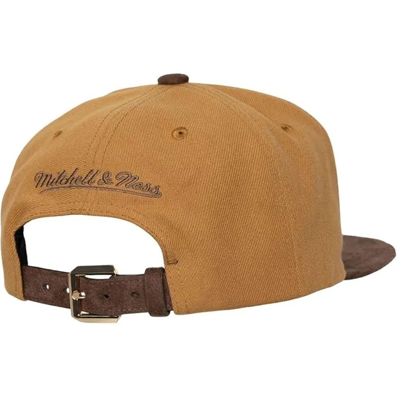 kepure-plokscia-ruda-reguliuojamas-coffee-strapback-chicago-bulls-nba-mitchell-ness